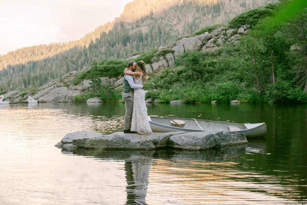 White Wold Tahoe wedding relaxed candid portrait at golden hour after their ceremony doing a victory lap in front of their guests
