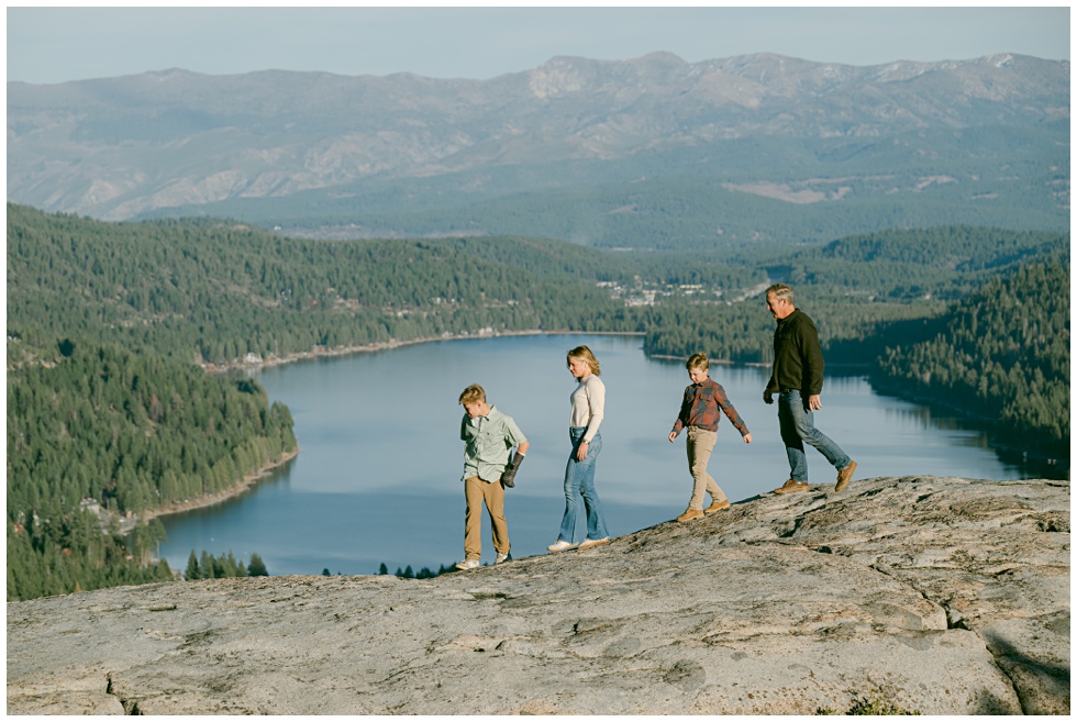 Donner Summit family photos with beautiful views of Donner Lake